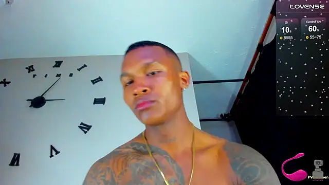 Snapshot of esteveen_ortegas_ chatting on 2, 3, 2025 esteveen ortegas online show from 2, 3, 2025