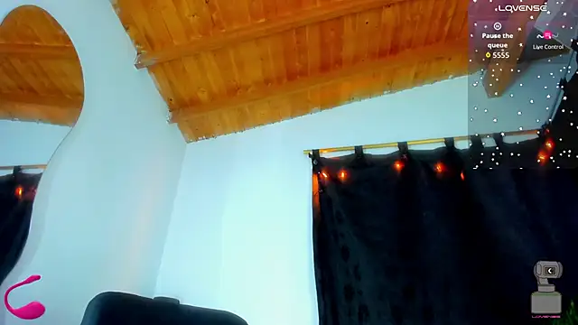 Snapshot of esteveen_ortegas_ chatting on 16, 9, 2025 esteveen ortegas online show from 16, 9, 2025