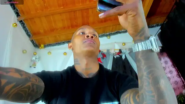 esteveen ortegas  online show from 13, 1, 2026