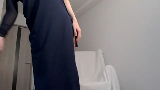 Lily 0000 online show from 22, 12, 2024