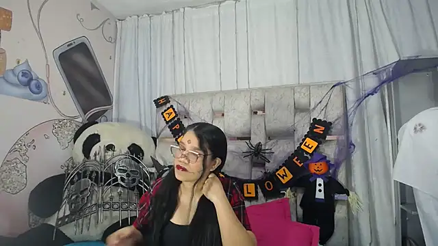 KEYRA-MILLER- online show from 1, 11, 2025