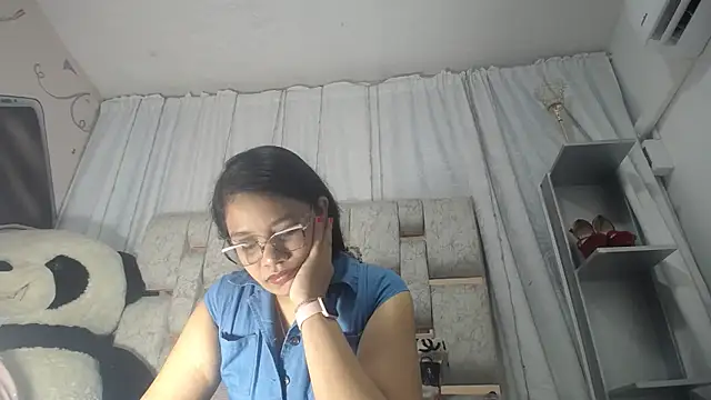 KEYRA-MILLER- online show from 23, 2, 2026