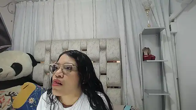 KEYRA-MILLER- online show from 10, 3, 2026