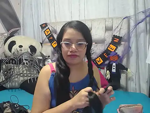 KEYRA-MILLER- online show from 4, 11, 2025