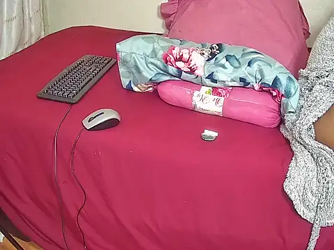 Cardi-Calliente online show from 29, 5, 2026