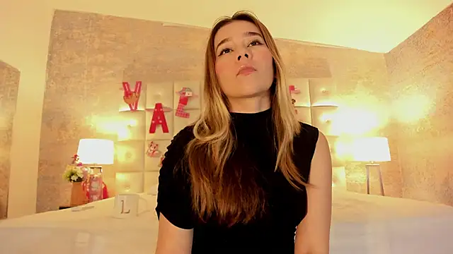 Lezy  online show from 15, 2, 2026