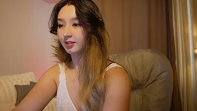 Sarasuo1 online show from 12, 9, 2025