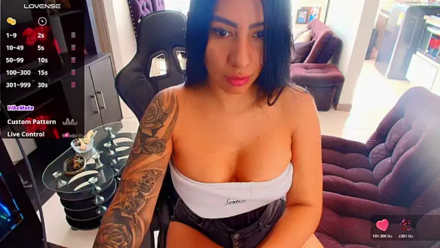 Snapshot of Pamela-fit chatting on 27, 6, 2026 Pamela-fit online show from 27, 6, 2026