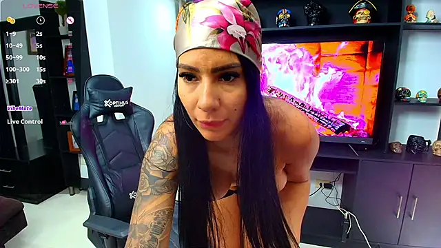 Pamela-fit online show from 15, 11, 2025