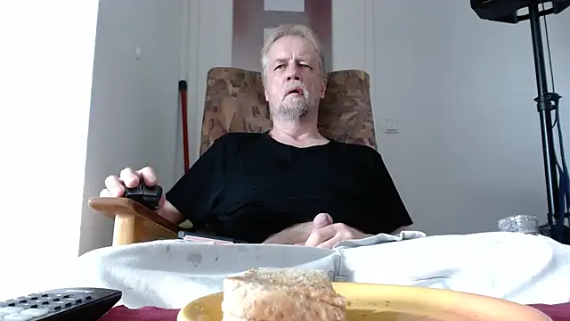 Snapshot of Cordt30 chatting on 21, 6, 2026 Cordt30 online show from 21, 6, 2026