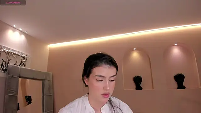 PaulinaSantos  online show from 1, 2, 2026