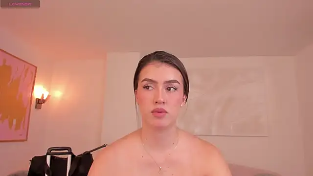 PaulinaSantos  online show from 21, 12, 2025