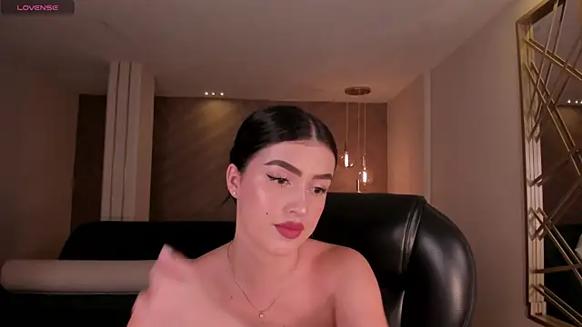 Snapshot of PaulinaSantos_ chatting on 15, 7, 2026 PaulinaSantos online show from 15, 7, 2026