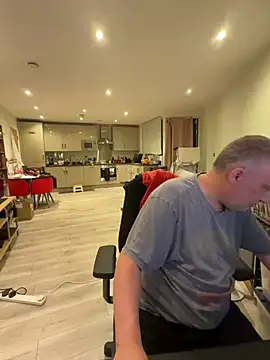 LondonTeffy online show from 31, 7, 2026