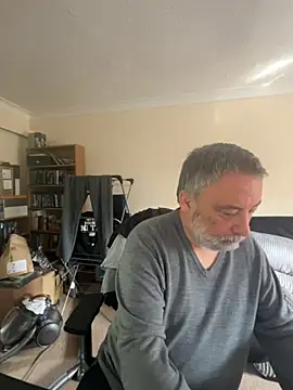 LondonTeffy online show from 2, 10, 2025