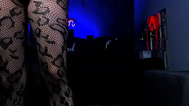 AshleyStones online show from 5, 2, 2026