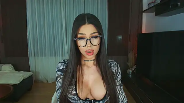 Fancy Jenn online show from 23, 3, 2026