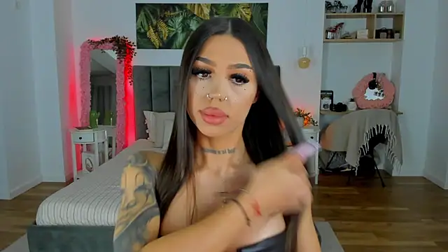 Fancy Jenn online show from 24, 10, 2025