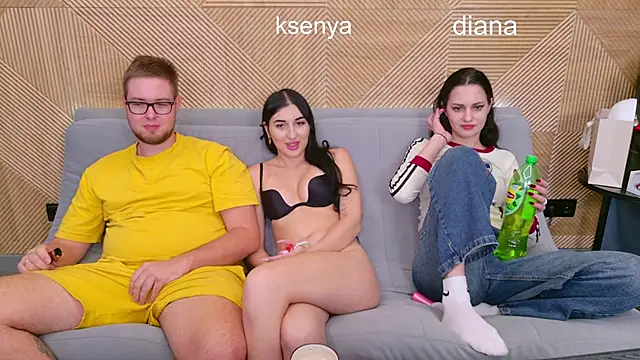 Ksenny online show from 12, 11, 2025