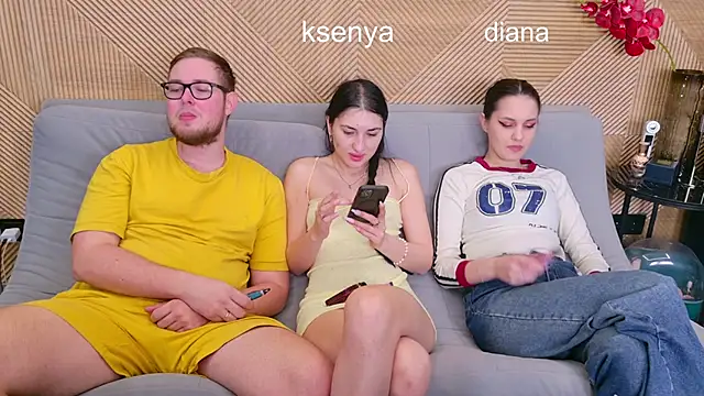 Ksenny online show from 3, 5, 2026