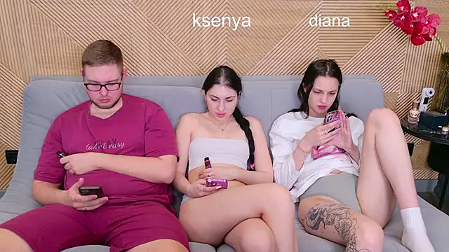 Ksenny online show from 14, 4, 2026