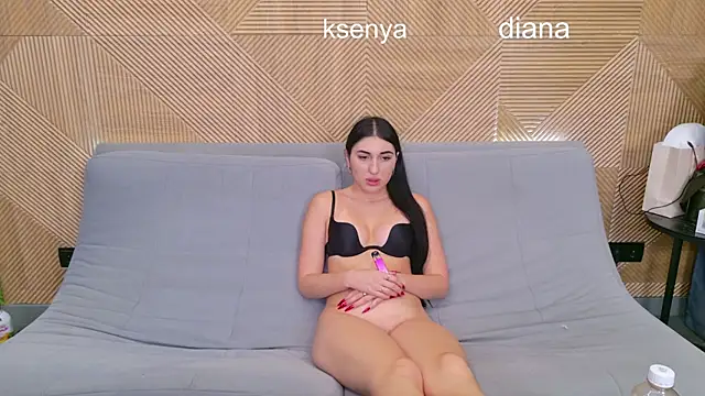 Ksenny online show from 4, 11, 2025