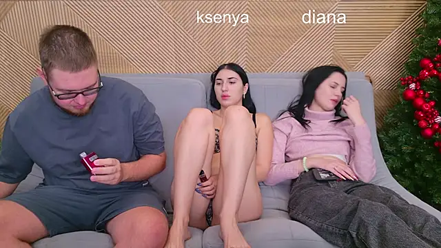 Ksenny online show from 5, 12, 2025