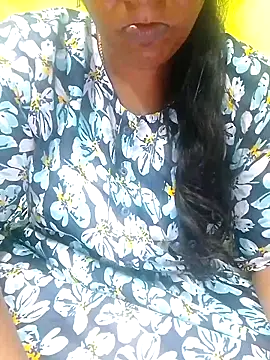 Tamilpriya46 online show from 9, 11, 2025