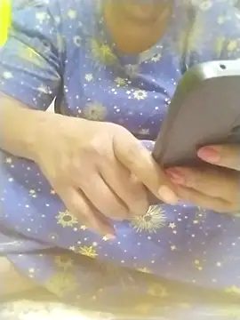 Tamilpriya46 online show from 3, 10, 2025