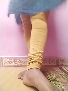 Tamilpriya46 online show from 6, 3, 2025