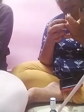 Tamilpriya46 online show from 14, 3, 2025