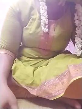 Tamilpriya46 online show from 26, 2, 2025