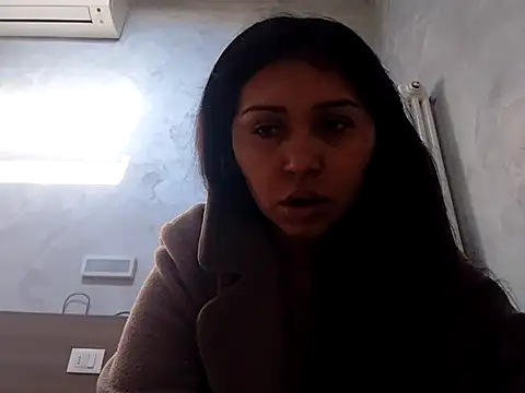 kamillytransex online show from 17, 2, 2026