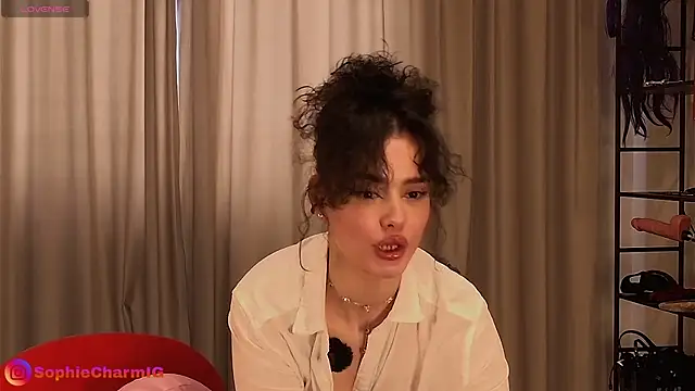 SophieCharm online show from 11, 1, 2026