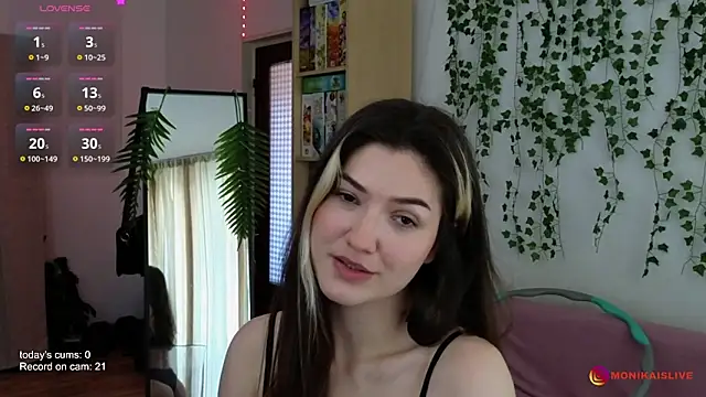 Snapshot of monikavenom chatting on 29, 7, 2026 monikavenom online show from 29, 7, 2026