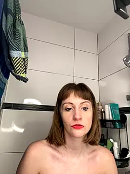 Snapshot of victoirenextdoor chatting on 9, 12, 2024 victoirenextdoor online show from 9, 12, 2024