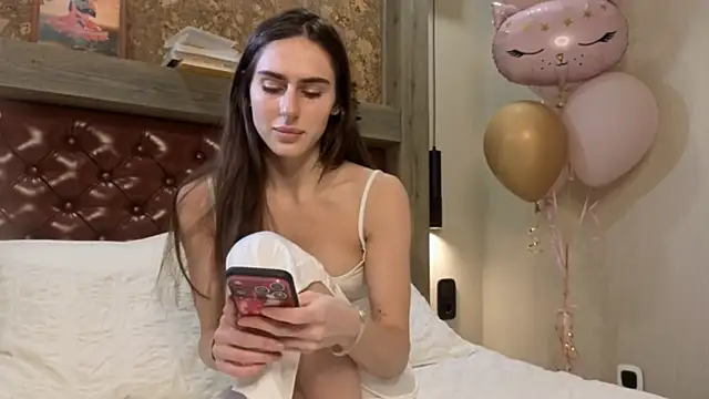 CuteRebelious online show from 13, 2, 2026