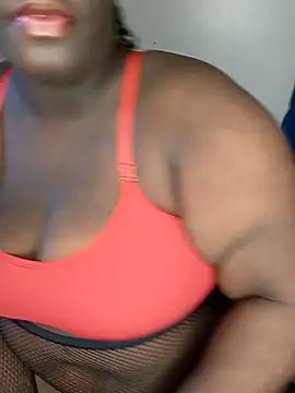 Snapshot of Toomuch_Squirt chatting on 1, 2, 2025 Toomuch Squirt online show from 1, 2, 2025