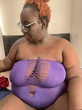 Toomuch Squirt online show from 5, 2, 2026