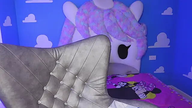 miss keisi online show from 3, 11, 2025