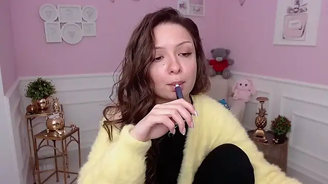 LucySkilar online show from 24, 2, 2026