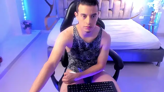 Maximo   online show from 19, 9, 2025