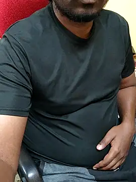 Snapshot of Brown_Munda047 chatting on 1, 3, 2026 Brown Munda047 online show from 1, 3, 2026