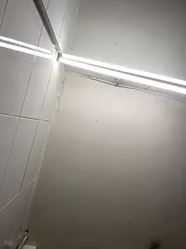 tamarabigass1 online show from 15, 9, 2025