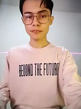 Dmitri Aksnes online show from 15, 11, 2025