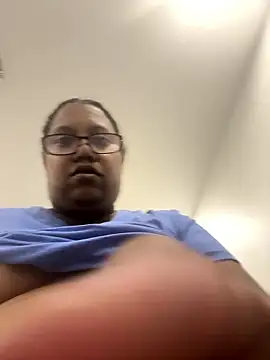 ebonyred online show from 5, 6, 2026