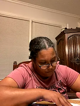 ebonyred online show from 21, 10, 2025