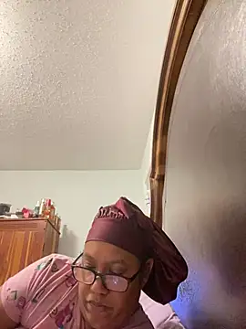 Snapshot of ebonyred chatting on 30, 6, 2026 ebonyred online show from 30, 6, 2026