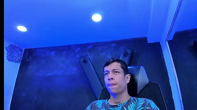 Snapshot of AgarEvans chatting on 19, 2, 2026 AgarEvans online show from 19, 2, 2026