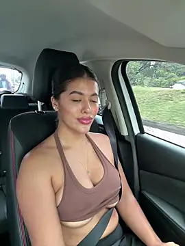 MelissaWaltton online show from 4, 10, 2025